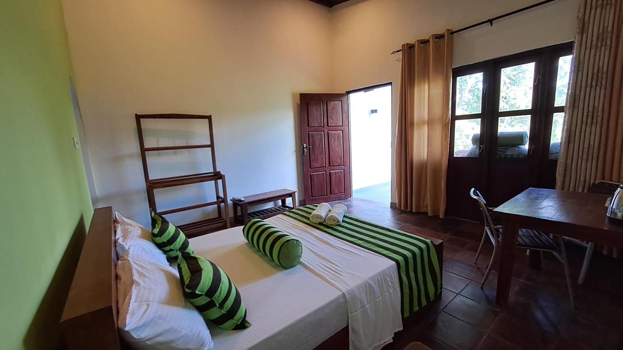 Moon Light- Sunrise Ella Hotel Luaran gambar